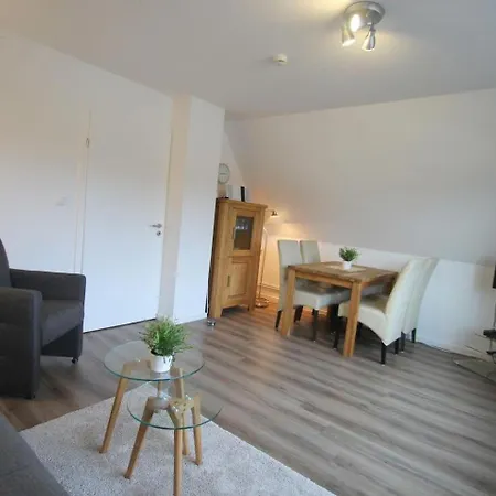 Moin-moin-2-am-kampland *